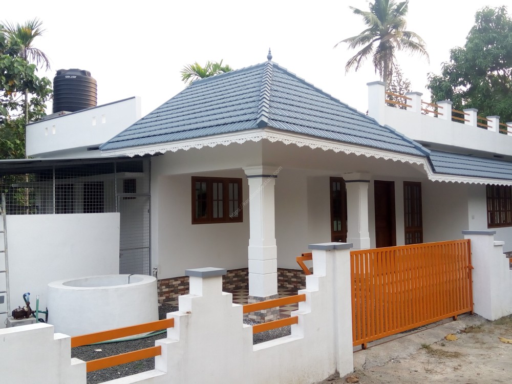 1300 Sq Ft 3 BHK House for sale at Pattimattom, Kakkanad, Ernakulam