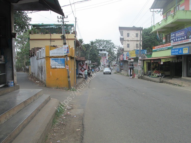 Commercial Building for sale at Mulanthuruthy, Ernakulam Kerala Real