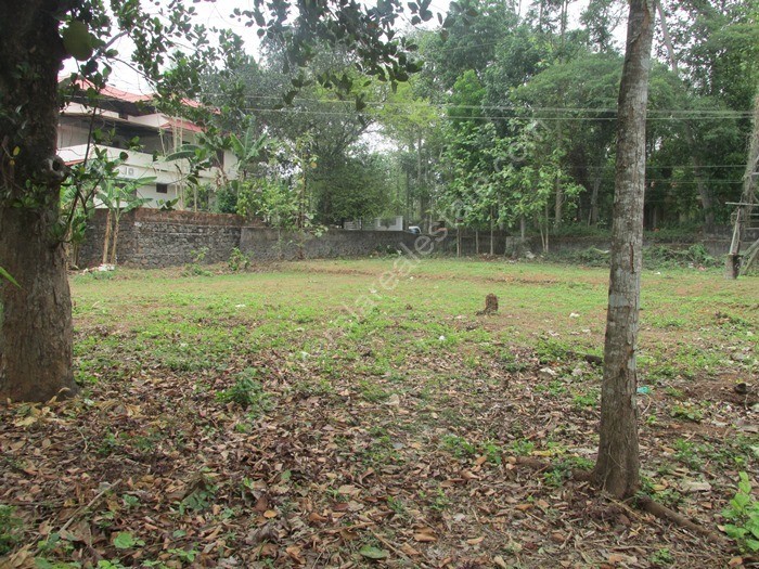 Residential land for sale at Piravom, Ernakulam Kerala Real Estate