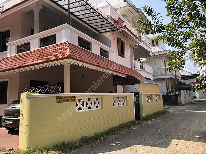 4 BHK Independent Villa For sale Maradu, Ernakulem Kerala Real Estate