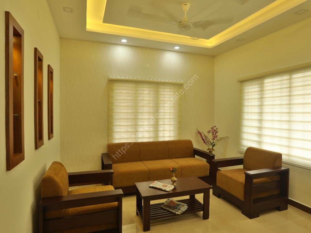 Gated Colony Villa For Sale at Nettoor, Ernakulam Kerala Real Estate