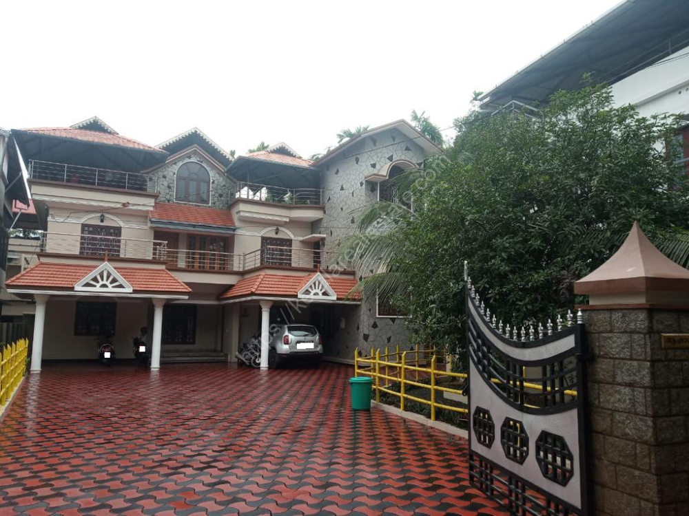 3300 SqFt Beautiful House in 12.60 Cents for sale at Marottichodu jn