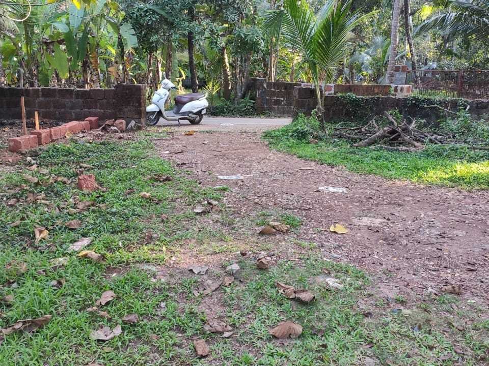 Road Frontage 75 Cents Land for Sale at Vellikulangara, Vadakara, Kozhikode Kerala Real Estate