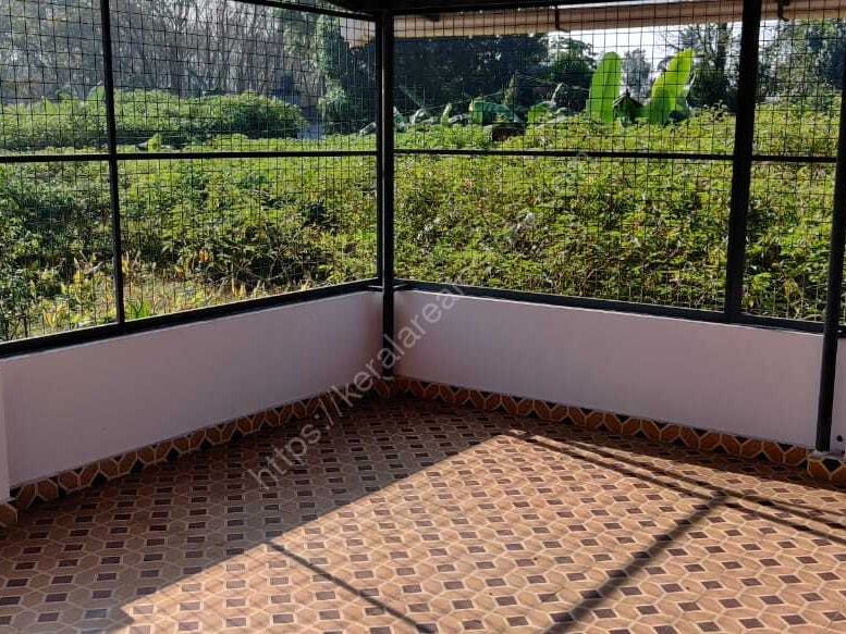 2500 sqft 4 BHK House in 13 Cent Land for Sale with Koothattukulam