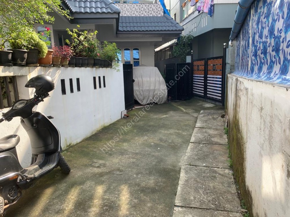 3 BHK, 1050 Sqft House for sale at Palluruthy, Ernakulam Kerala Real Estate