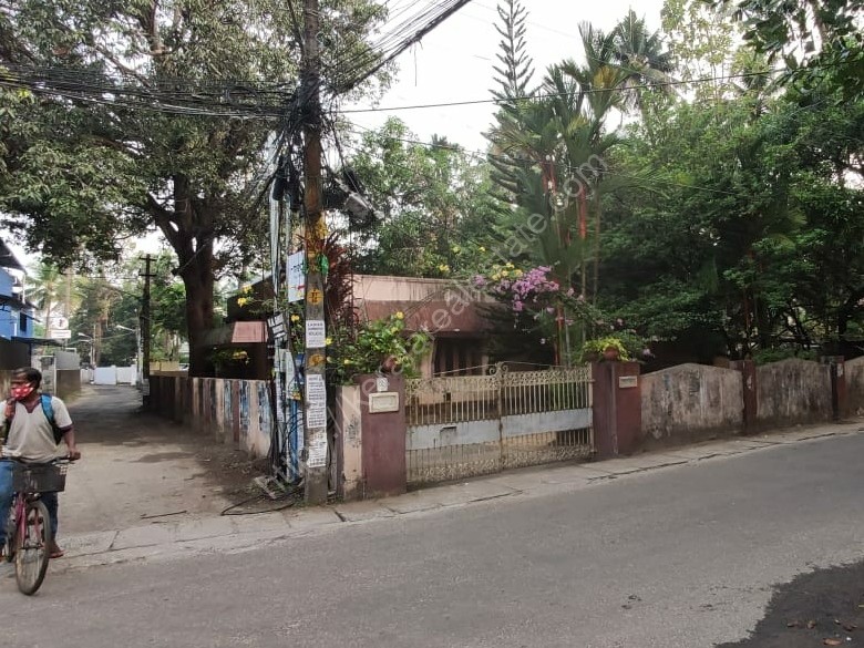 15 Cents of Land for Sale at Thammanam, Ernakulam Kerala Real Estate