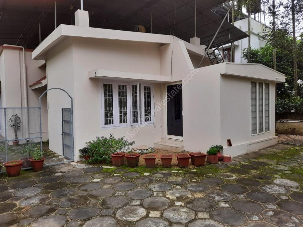 2600 sq ft 3 BHK House for Sale at Edapally, Ernakulam Kerala Real Estate