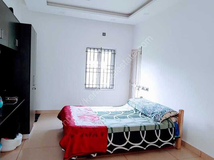 1300 Sq Ft 3 BHK House for Sale at Maradu, Ernakulam Kerala Real Estate