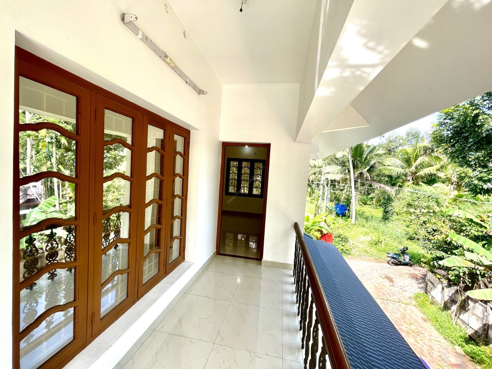 1700 Sq ft House for Sale at Udayamperoor, Ernakulam Kerala Real Estate