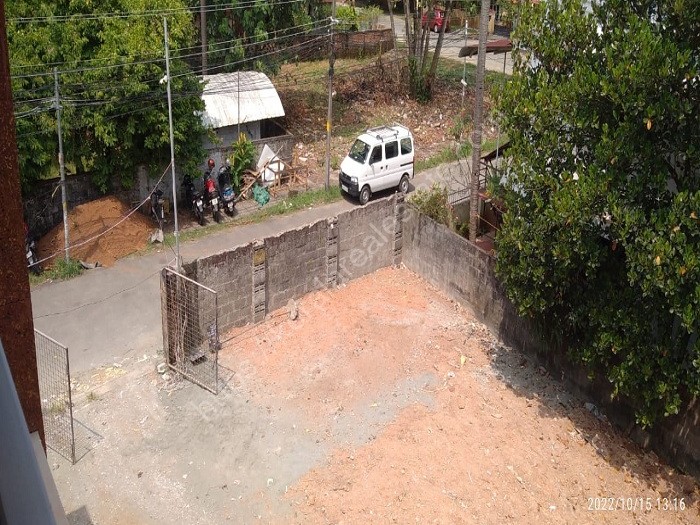 10.55 Cents of Residential Plot for Sale at Kadavanthra, Ernakulam Kerala Real Estate