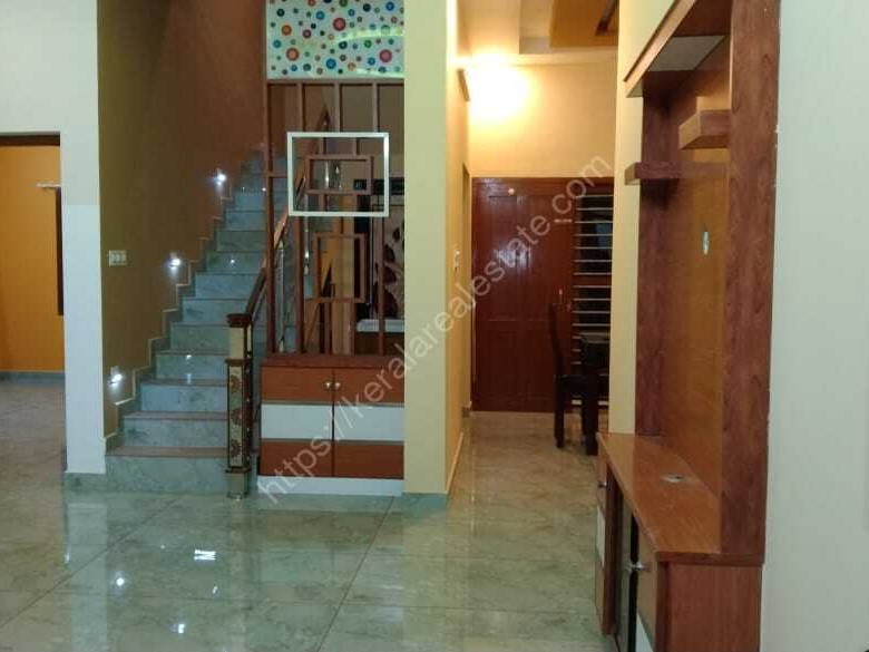 10 Cents Land with 1900 sqft House for Sale at Kanjiramattom Kerala