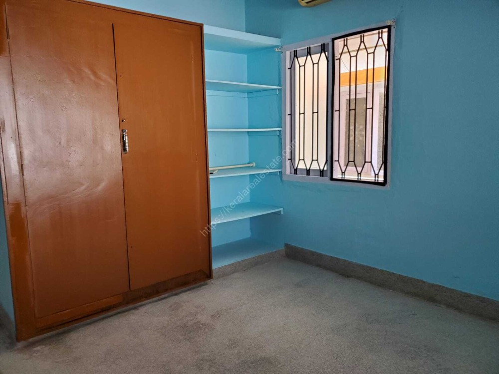 1300 Sq ft Ground Floor of House for Rent at Panampilly nagar