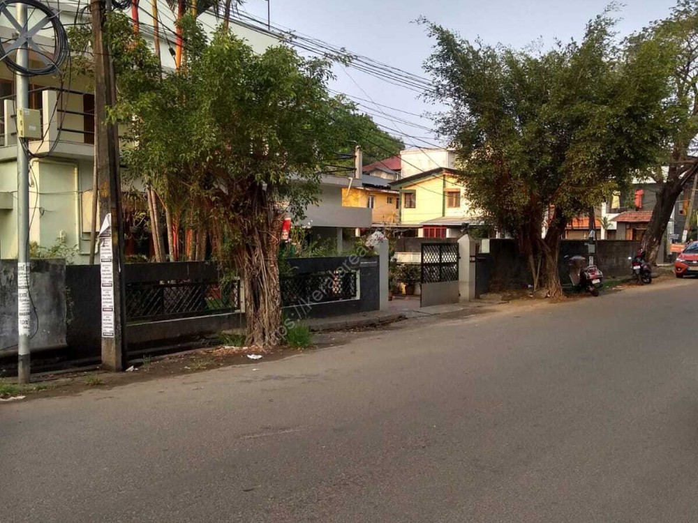 3000 Sq.ft Independent House for Sale at Panampilly Nagar, Ernakulam