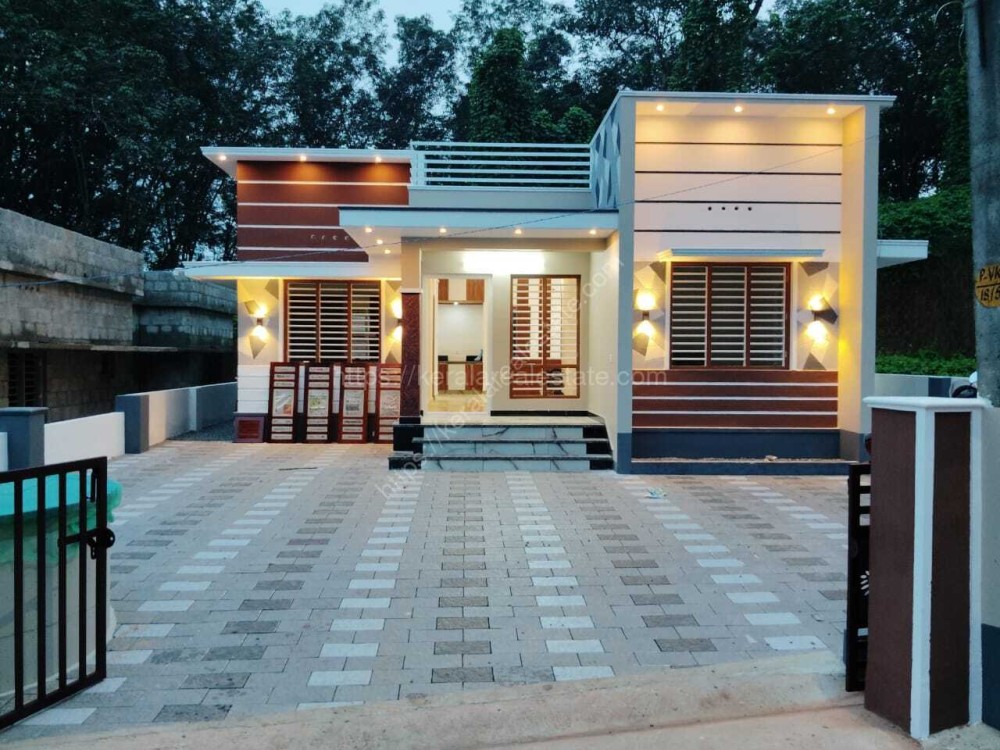 Brand New House for Sale at Pattimattom, Ernakulam Kerala Real Estate
