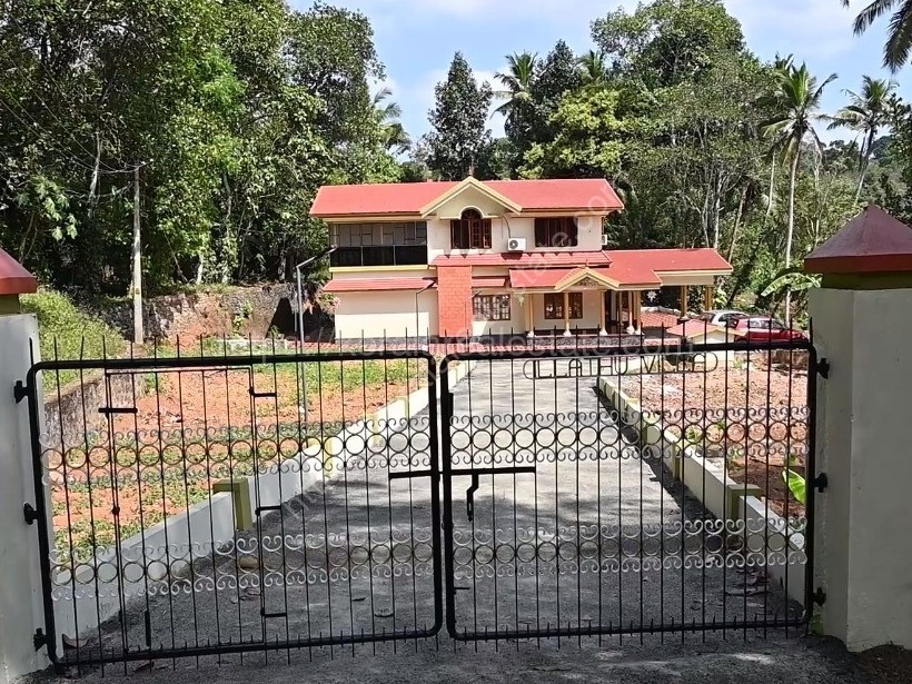 House for sale in Mallappally, Pathanamthitta Kerala Real Estate