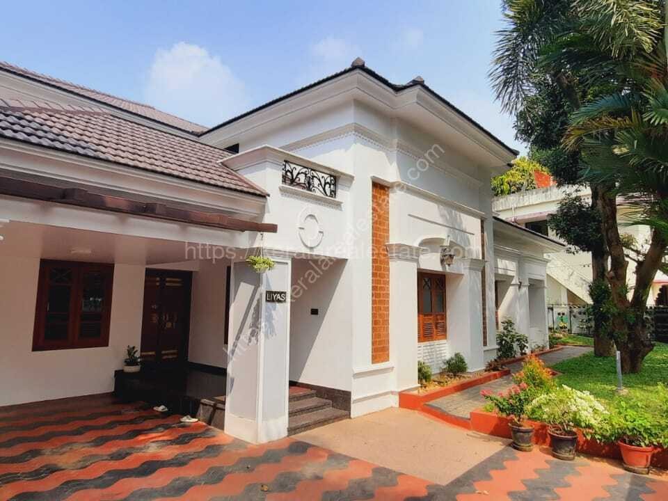 Land with House for Sale in SRM Road, Kaloor, Ernakulam Kerala Real