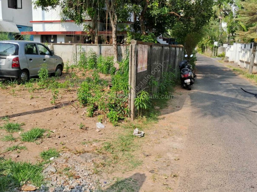 Prime Land for Sale at Jawahar Nagar, Kadavanthra, Ernakulam Kerala