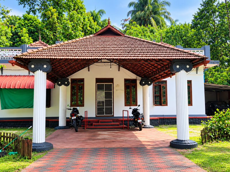 1.14 Acre Land with an Old House for Sale in Chengannur, Alappuzha 