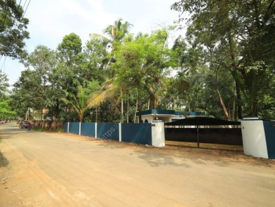 2000 Sq ft 3 BHK House with 47 Cents of land for sale at Anthiyoorkonam, Thiruvananthapuram