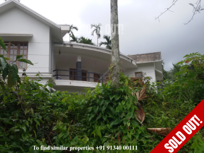 Luxury House for sale at Sultan Bathery, Wayanad
