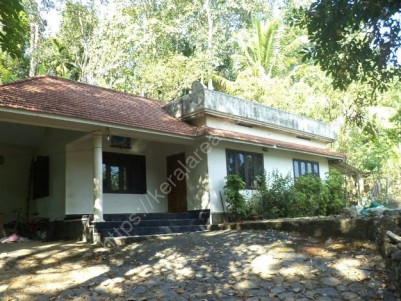 75 Cents of land with 1300 Sq Ft 2 BHK House for sale at Pazhayidam Junction, Manimala, Kottayam