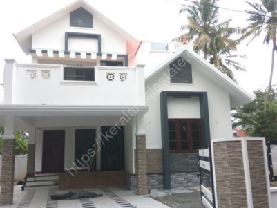 2000 Sq Ft 4 BHK House for sale Near Aluva - Paravur Road, Thattampady, Ernakulam