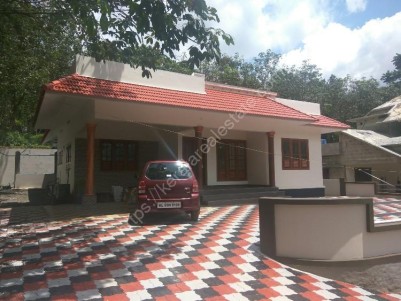 1350 Sqft House for Sale at Ponkunnam, Kottayam