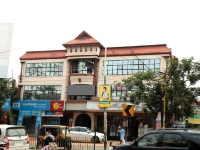 9300 Sqft NH Frontage Commercial Building for Sale at Athani Junction Near Cochin Airport