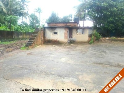  40 cents Land for Lease - suitable for Godown at Mulanthuruthy.