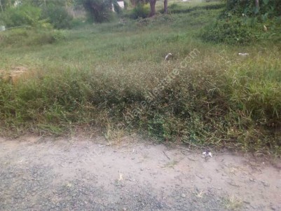  Land for Sale at Eroor,Vyttila, Ernakulam.