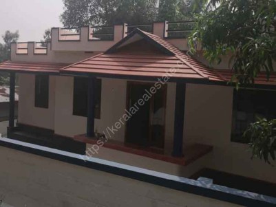 Independent House for Sale at Near Bala Bhadra Devi Temple, Manjakkad, Shornur.