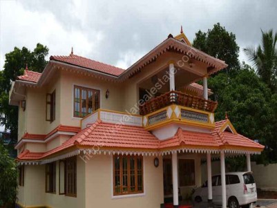 3000 Sq Ft 5 BHK Luxuary Villa on 30 Cents of Land for Sale at Cherupuzha, Kannur.