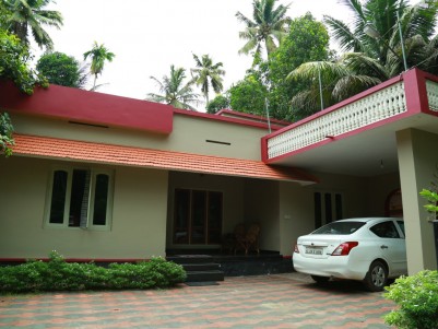 2 BHK Independent House with 16 Cents of Land for Sale at Devikulangara- Choloor Road, Kayamkulam.