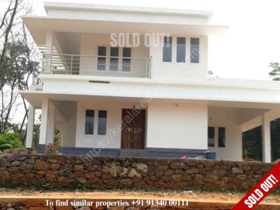 4 BHK Beautiful House on 12 Cent for sale at Muttom-town, Thodupuzha