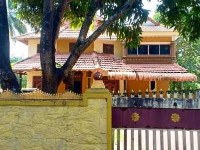2000 SqFt House on 15 Cent for Sale at Nallepilly, Chittur, Palakkad