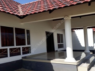 Running Homestay for sale at Kanthaloor, Munnar