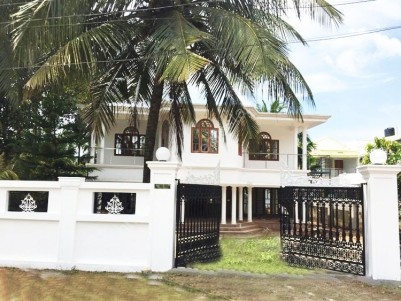 6 BHK,4500 Sq.Ft House in 18.5 Cent for Sale at Kunnatheri,Aluva