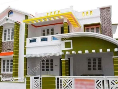 4 BHK, 1900 SqFt House in 5.5 Cent for sale at  Kakkanad, Pallikkara, Ernakulam