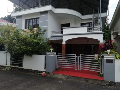  4BHK,2200 SqFt Gated Villa in 4.850 cent for sale at Palarivattom.