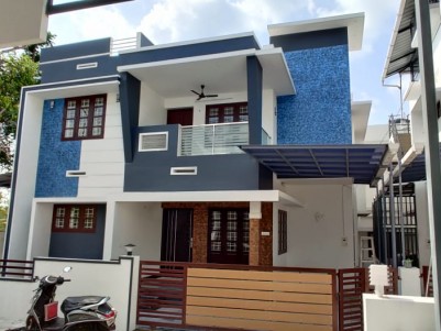 3BHK,1500SqFt House for sale in Thevakkal