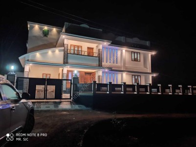 4BHK,3000SqFt Posh House in 10 cent for Sale  at Muttuchira,Kottayam