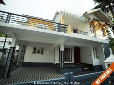 4BHK,2150SqFt House in 6.5Cents for Sale in Mulamthuruthy,Ernakulam