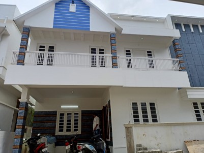 4BHK,1650 SqFt  Villa  for sale in Vennala,Ernakulam