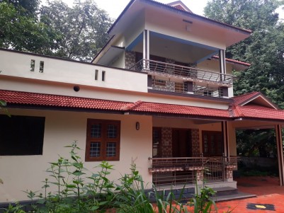 3 BHK 2000 Sq Ft House in 10 Cents for sale at Ottapalam,Palakkad