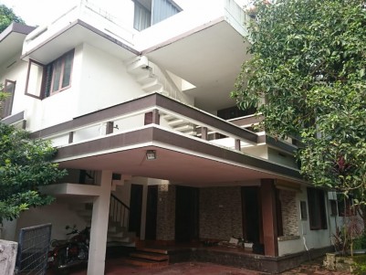 16.4 Cents with 2500 sqft House for sale at Club road, Girinagar, Ernakulam