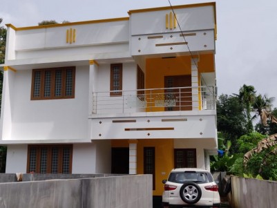 3 BHK 1400 SqFt House in 3 Cent for sale at Vazhakala, Ernakulam