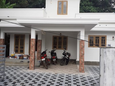 3 BHK 1300 SqFt House in 6.5 Cents for sale at Thiruvanchoor, Neelandapadi, Kottayam