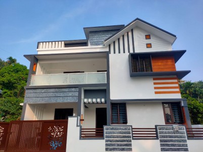 3 BHK House for sale at Vikaswani, Kakkanad, Ernakulam