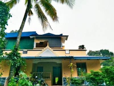 19 Cents with 4 BHK House for sale at Onamthuruthu, Kottayam 