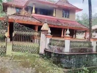 Semi-Furnished 5 BHK 5000 SqFt House for sale at Mylapra, Pathanamthitta